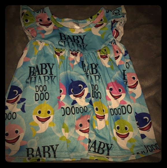 Baby shark shirt - Picture 1 of 1